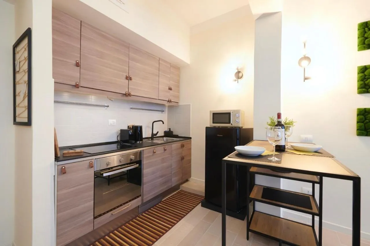 Keys Of Italy - Vittorio Emanuele II 247 - Charming And Modern Studio Apartment Florence