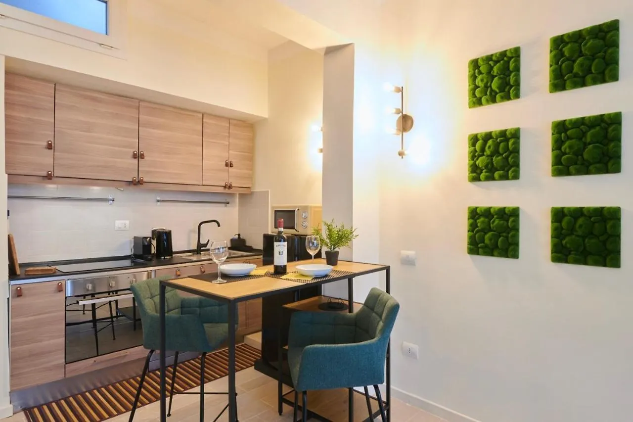 Keys Of Italy - Vittorio Emanuele II 247 - Charming And Modern Studio Apartment Florence