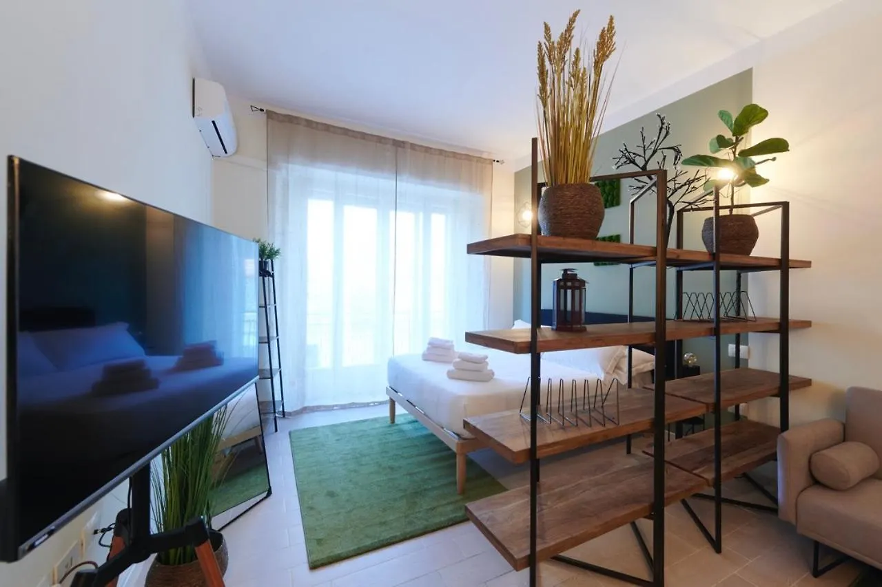 Keys Of Italy - Vittorio Emanuele II 247 - Charming And Modern Studio Apartment Florence