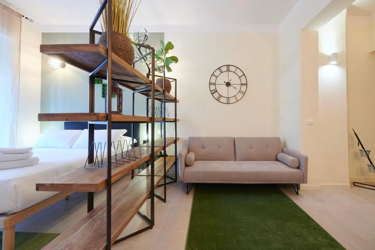 Keys Of Italy - Vittorio Emanuele II 247 - Charming And Modern Studio Apartment Florence